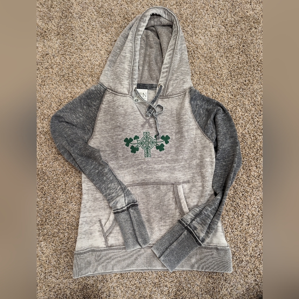 Women's Irish Sweatshirt